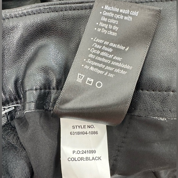 Paige Melila Black Vegan Leather Paperbag Waist Straight Leg Cropped Pants Sz 4 - Picture 11 of 13